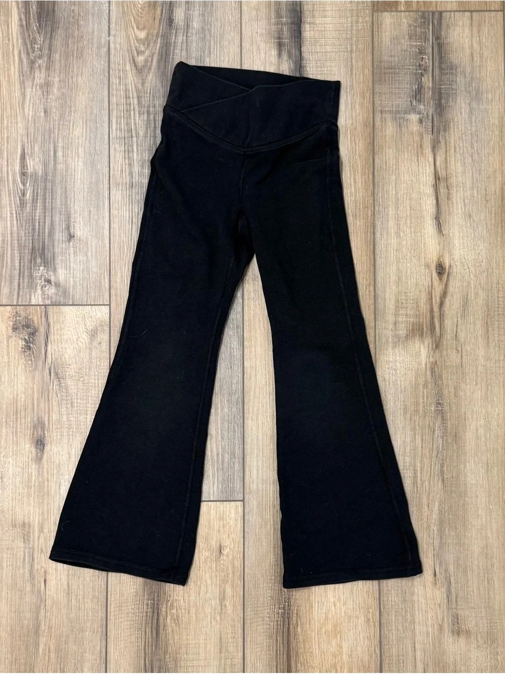 Old Navy Active PowerChill Girls High-Rise Flare Leggings Black Size S 6-7